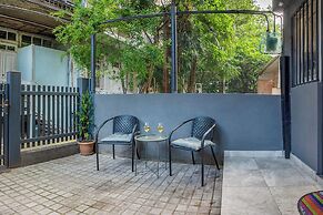 HB apartments Irakli Abashidze