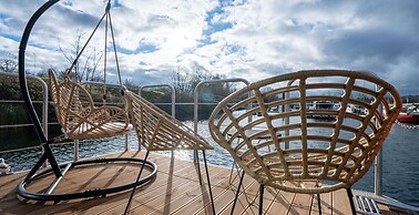 L'Escale Royale Port Ilon Seine Giverny