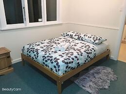 3 Double 1 Sofa Beds House 22B