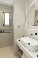 Kalea Suites