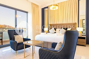 Bloomfields 4PluseMaid Royal Dana Villas