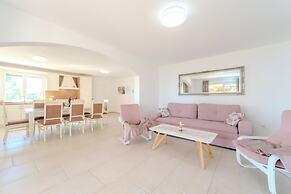 Apartments Batela