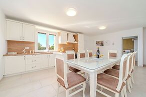 Apartments Batela