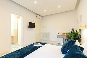Via Roma Suites