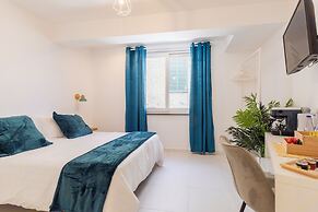 Via Roma Suites