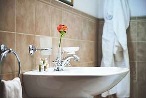 Optima Collection Podil Plaza