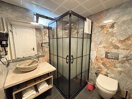 Talles Suite Alaçatı Otel