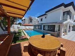 Talles Suite Alaçatı Otel