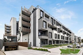 Hobson Apartments by Urban Rest