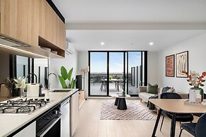 Hobson Apartments by Urban Rest