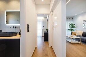 Bloom 2-Bedroom Apartment in Athens