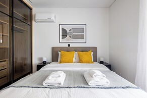 Bloom 2-Bedroom Apartment in Athens