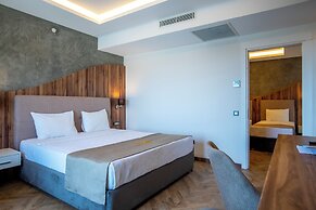 Maril Otel