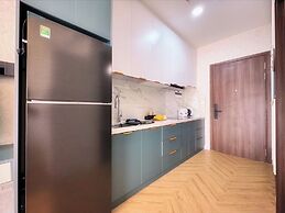 9Trip Sunrise Riverside