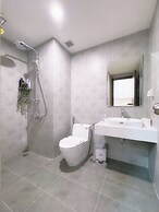 9Trip Sunrise Riverside