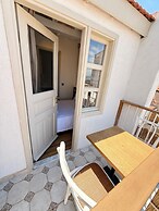Elos Ayvalık Pansiyon
