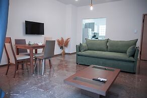 Grec Maison Piraeus by GrecCollection