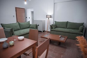 Grec Maison Piraeus by GrecCollection