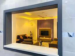 Jac-Kuw Splendour Homes