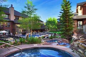 Grand Timber Lodge 1 Bedroom Ski In, Ski Out Condo