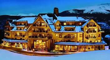 Luxury Ski-in/ski-out 1 Bedroom Condo at Crystal Peak Lodge at Peak 7
