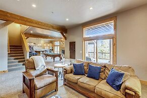 Luxury 5 Bedroom Pet-friendly Home in Breckenridge - 2 Miles to Main S