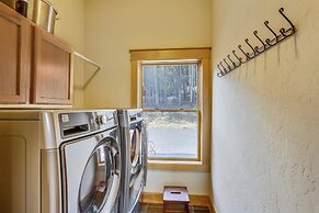 Luxury 5 Bedroom Pet-friendly Home in Breckenridge - 2 Miles to Main S