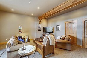 Luxury 5 Bedroom Pet-friendly Home in Breckenridge - 2 Miles to Main S