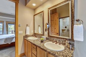 Luxury 5 Bedroom Pet-friendly Home in Breckenridge - 2 Miles to Main S