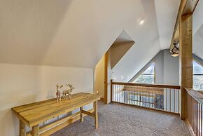Luxury 5 Bedroom Pet-friendly Home in Breckenridge - 2 Miles to Main S