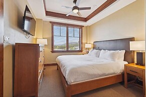 Ski-in/ski-out One Ski Hill Place 1 Bedroom Luxury Condo