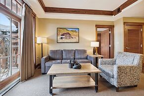 Ski-in/ski-out One Ski Hill Place 1 Bedroom Luxury Condo