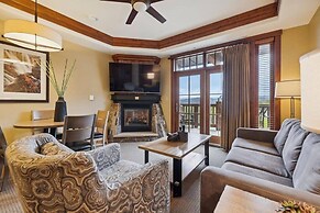 Ski-in/ski-out One Ski Hill Place 1 Bedroom Luxury Condo