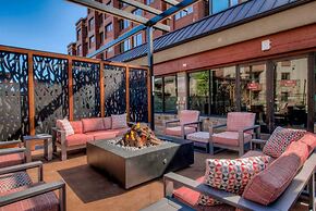 Ski-in/ski-out 2 Bedroom Condo at The Village at Breckenridge