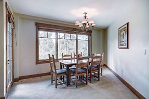 Ski-in Mountain Thunder Lodge 2 Bedroom Condo