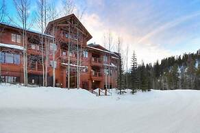 Ski-in Mountain Thunder Lodge 2 Bedroom Condo