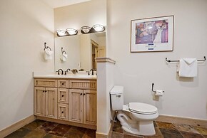 Spacious, Pet-friendly 4 Bedroom Vacation Rental in Breckenridge