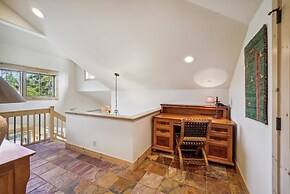 Spacious, Pet-friendly 4 Bedroom Vacation Rental in Breckenridge