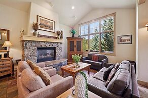 Spacious, Pet-friendly 4 Bedroom Vacation Rental in Breckenridge