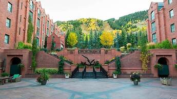 Luxe 3 Bedroom St. Regis Residence Club Condo