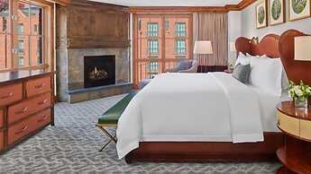 Luxe 3 Bedroom St. Regis Residence Club Condo