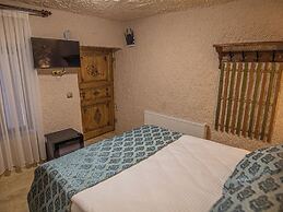 Capavista Cave House