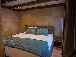 Capavista Cave House