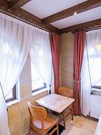 Capavista Cave House