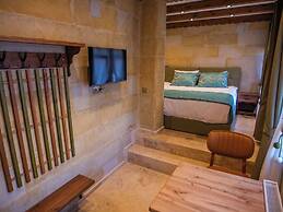 Capavista Cave House