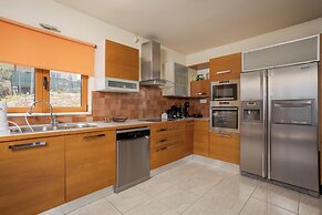 Zen Maisonette Retreat