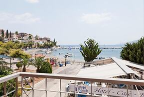 Astros Beach Boutique Hotel
