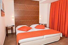 Astros Beach Boutique Hotel