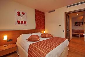 Astros Beach Boutique Hotel