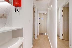 Student Only Studio at Paddington